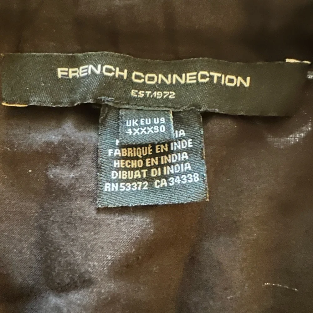 French Connection Classic Cream and Black Dress, Size 0 NWT - Picture 2 of 11